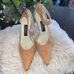 Michael Shannon Tan Suede Leather Pumps with Ankle Strap and Back Zipper Size 9B